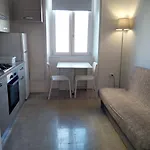 Chiarini22 Apartman *