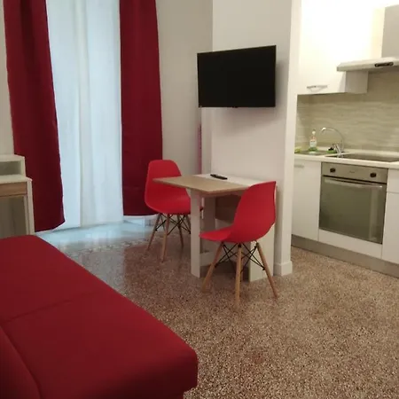 Chiarini22 Apartment *