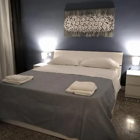 Chiarini22 *